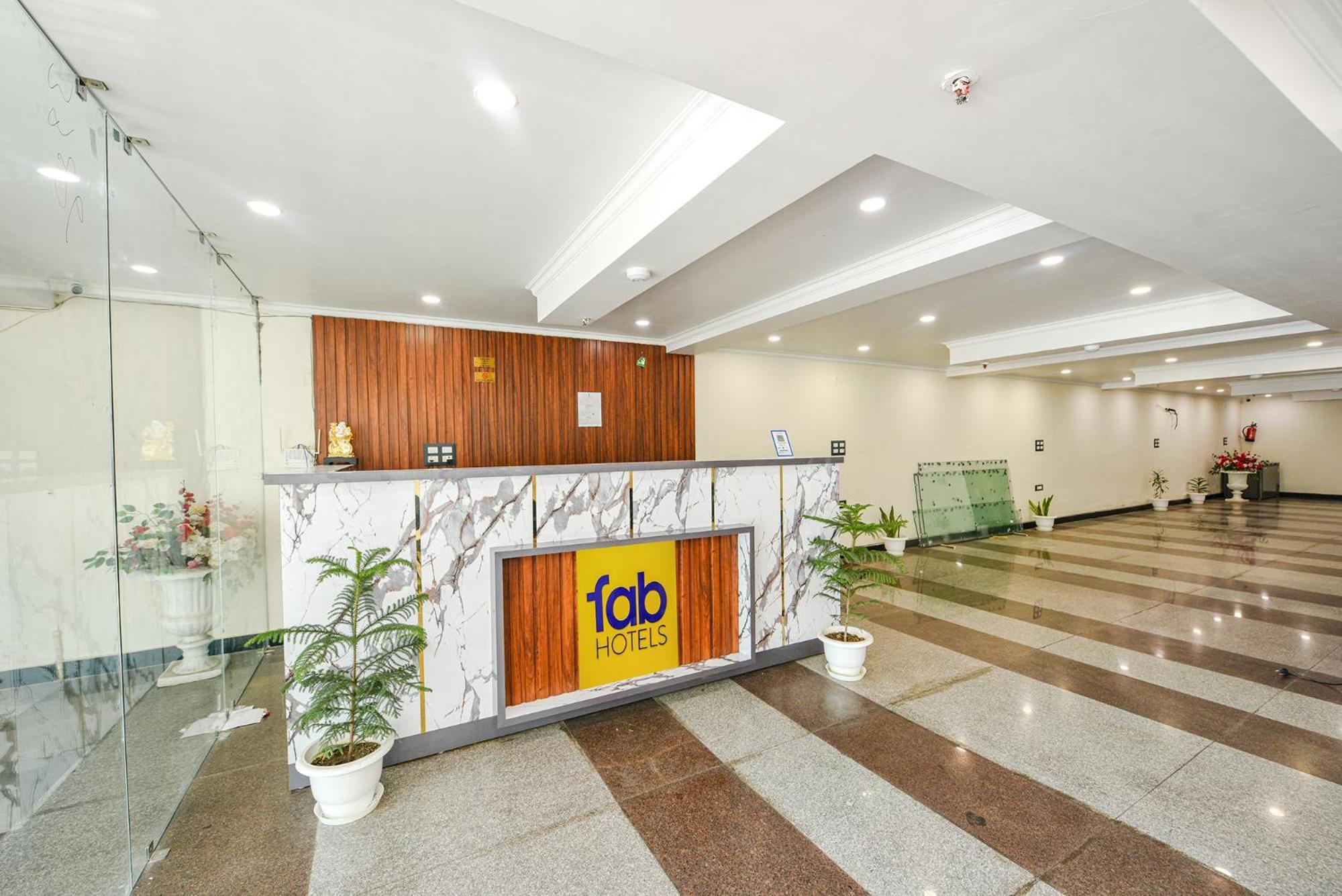 Fabhotel Prime Apple Tree Residency New Delhi Eksteriør bilde